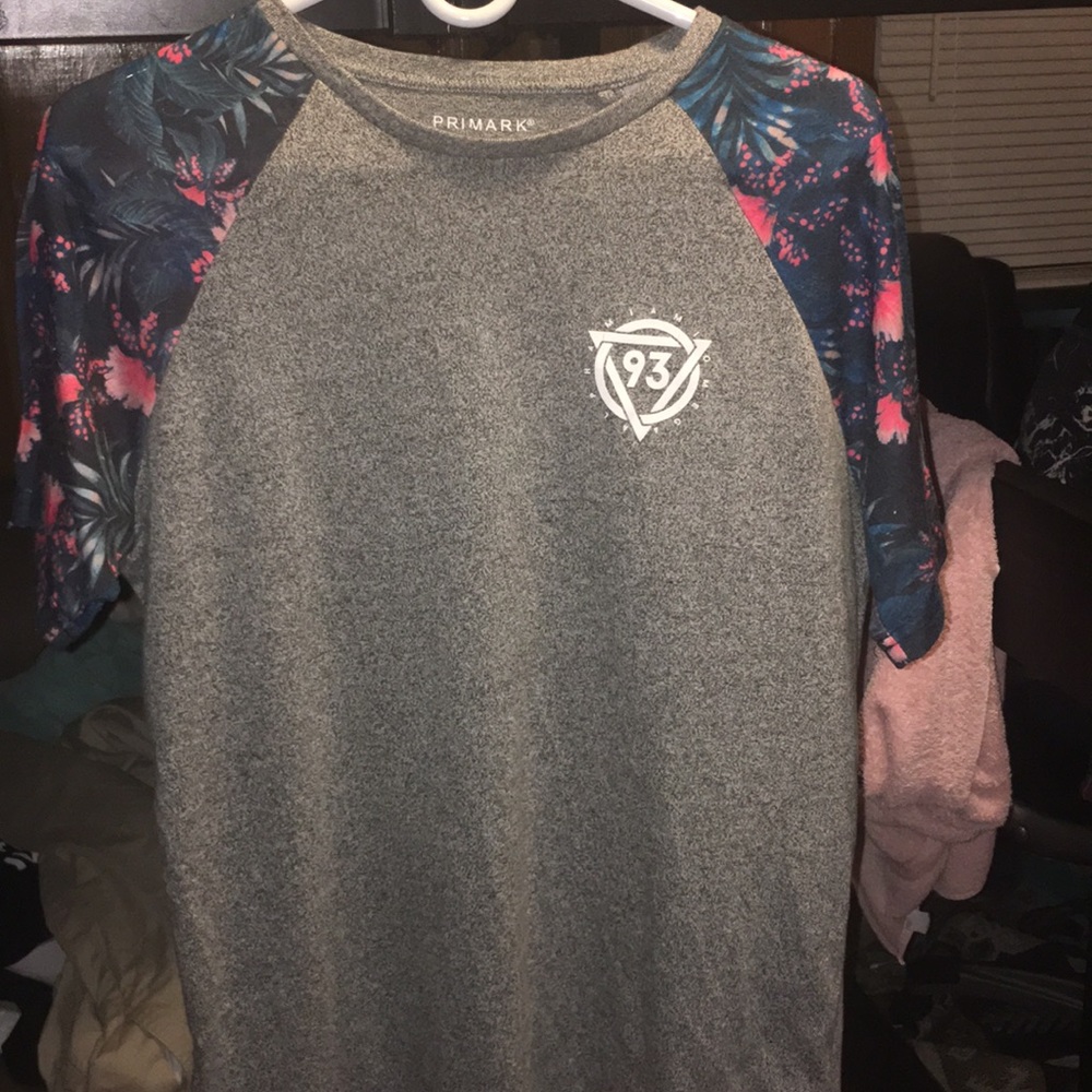 Floral sleeve tee shirt